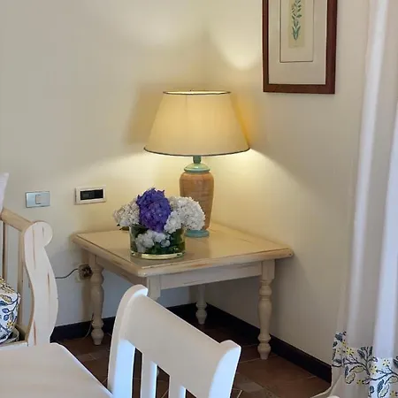 Apartament Gli Oleandri
